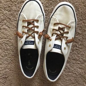 Sperry canvas slip-on shoes